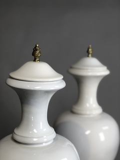 Ánforas en cerámica blanca continental - comprar online