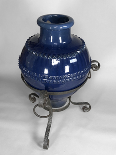 Vasija Española de mayólica azul con base de hierro - comprar online