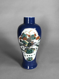 Vaso Bleu de Chine con escenas costumbristas en reserva. Siglo XIX - comprar online