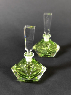 Perfumeros Art-Deco en cristal facetado en internet