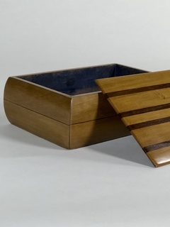 Caja Art-Deco en madera en internet