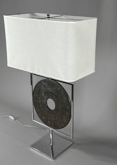 Lámpara de diseño en cromo y piedra dura en internet