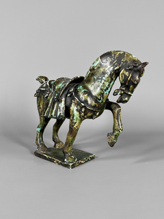 Escultura china de caballo en cerámica Gres en internet