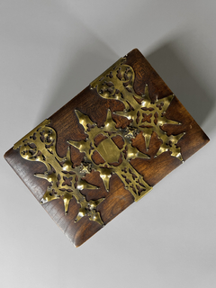 Caja de madera y bronce - tienda online