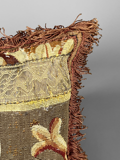 Almohadón con tapicería, Siglo XVIII - comprar online