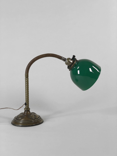 Lámpara Inglesa en bronce con tulipa
