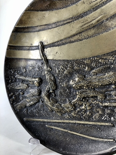 Plato Chino en bronce - comprar online