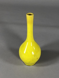 Vaso anfora porcelana amarilla