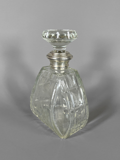 Botellón de cristal tallado y grabado al ácido con cuello en plata 925 - comprar online