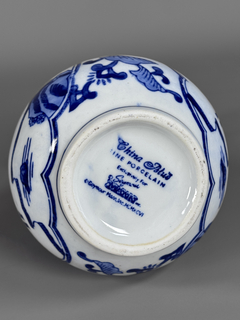 Imagen de Vaso de porcelana China blue and white contemporáneo