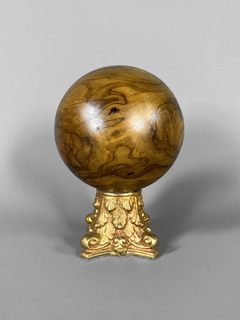 Esfera en madera de olivo y bronce - comprar online