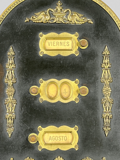 Calendario Francés época Imperio en bronce, Circa 1810 - Mayflower