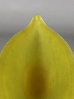 Centro de cristal amarillo, forma naveta - tienda online