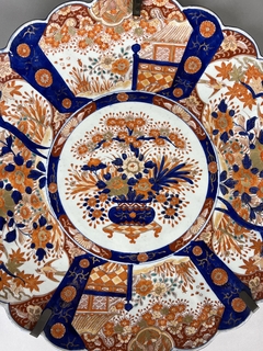 Plato Japonés en porcelana Imari, Siglo XVIII - Mayflower
