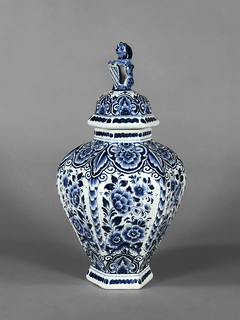 Vaso porcelana Holandesa Delft Siglo XX