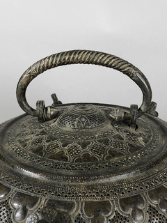 Tetera grande Indu bronce Siglo XVII - Mayflower