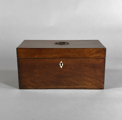 Tea Caddy Inglesa en caoba y satinwood Circa 1805 - comprar online