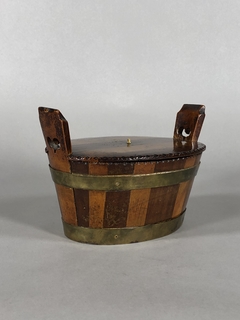 Caja Suiza en caoba, satinwood y bronce Siglo XVIII - comprar online
