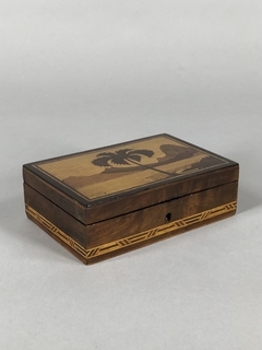 Caja de madera con marqueterie.