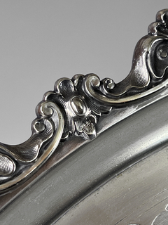Bandeja oval en metal plateado cincelado - Mayflower