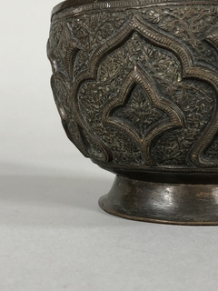 Bowl Indu bronce empavonado Siglo XVII en internet