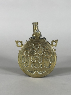 Powder Flask Alemán en bronce Circa 1720