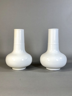 Vasos porcelana blanc de Chine. Siglo XIX