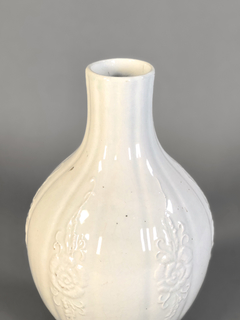 Vaso porcelana Blanc de Chine - Mayflower
