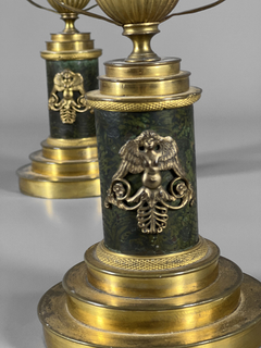 Candeleros Rusos en bronce dorados al oro mercurio Circa 1800 en internet