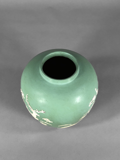 Potiche Oriental en cerámica verde con decoración en relieve - Mayflower