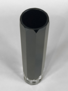 Vaso cristal negro facetado con base transparente - Mayflower