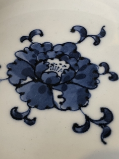 Bowl porcelana China lacre con interior blanco y decoración en azul
