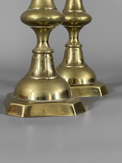 Candeleros Ingleses realizados en bronce Siglo XIX - tienda online