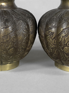 Vasos chinos doble godet en bronce Siglo XIX en internet