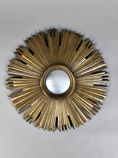 Espejo Sunburst en madera dorada y tallada