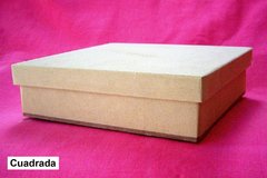 CAJA CUADRADA TAPA ZAPATO 8x8x4 cm ALT. - 3 CUOTAS SIN INTERES - DESCUENTOS POR PAGO EFECTIVO, DEBITO Y CREDITO EN UN PAGO