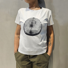 [MIRROR BALL] REMERA ALGODON ESTAMPADO #1317 - tienda online