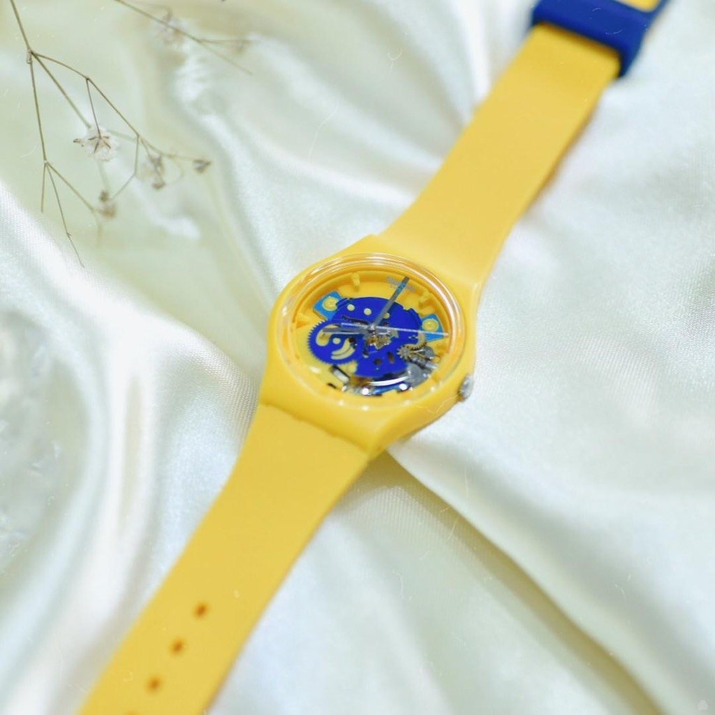 Swatch amarillo best sale