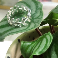 Anillo laureles acero blanco en internet