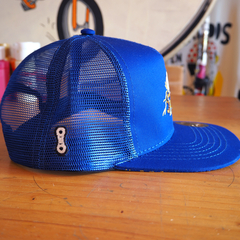 Imagen de Gorra trucker “Llave 15”