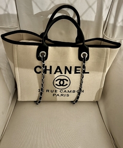 Cartera Chanel en internet