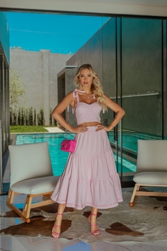 CONJUNTO ROSA CROPPED E SAIA MIDI COLEÇÃO FÉRIAS na internet