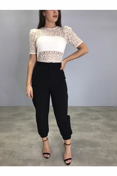 BLUSA COM MANGAS FRANZIDAS E TRANSPARÊNCIA - CHARRY 121470 - comprar online