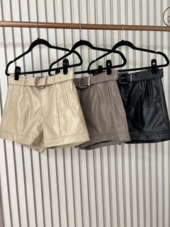 Shorts Couro Barcelos Com Cinto 2 Preto - loja online