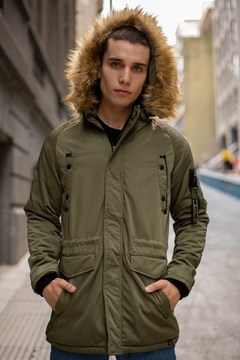 PARKA DE NYLON