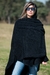 PONCHO HOODIE NEGRO UNISEX en internet