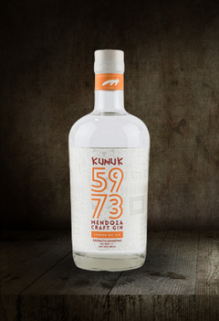 KUNUK 5973 LONDON DRY GIN