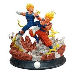 Figura Diorama Dragon Ball Goky y Vegeta