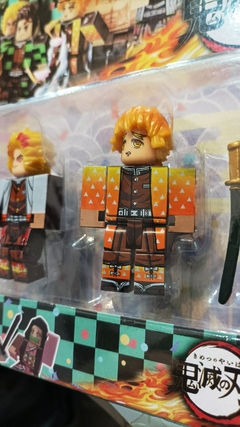 Figuras Kimetsu No Yaiba tipo Minecraft en internet