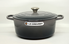 PANELA REDONDA 24CM SIGNATURE FLINT - Le Creuset